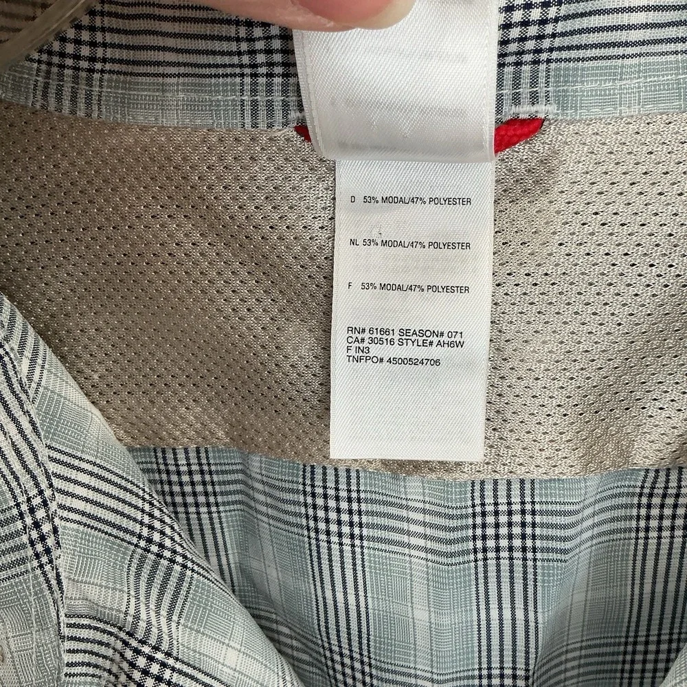 The North Face Button Up Shirt Men's XXL Vented Hiking Grey‎ Plaid Gorpcore